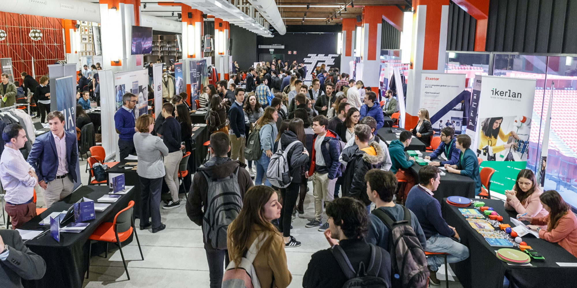 Fundación Novia Salcedo. empleo, emprendizaje, futuro.